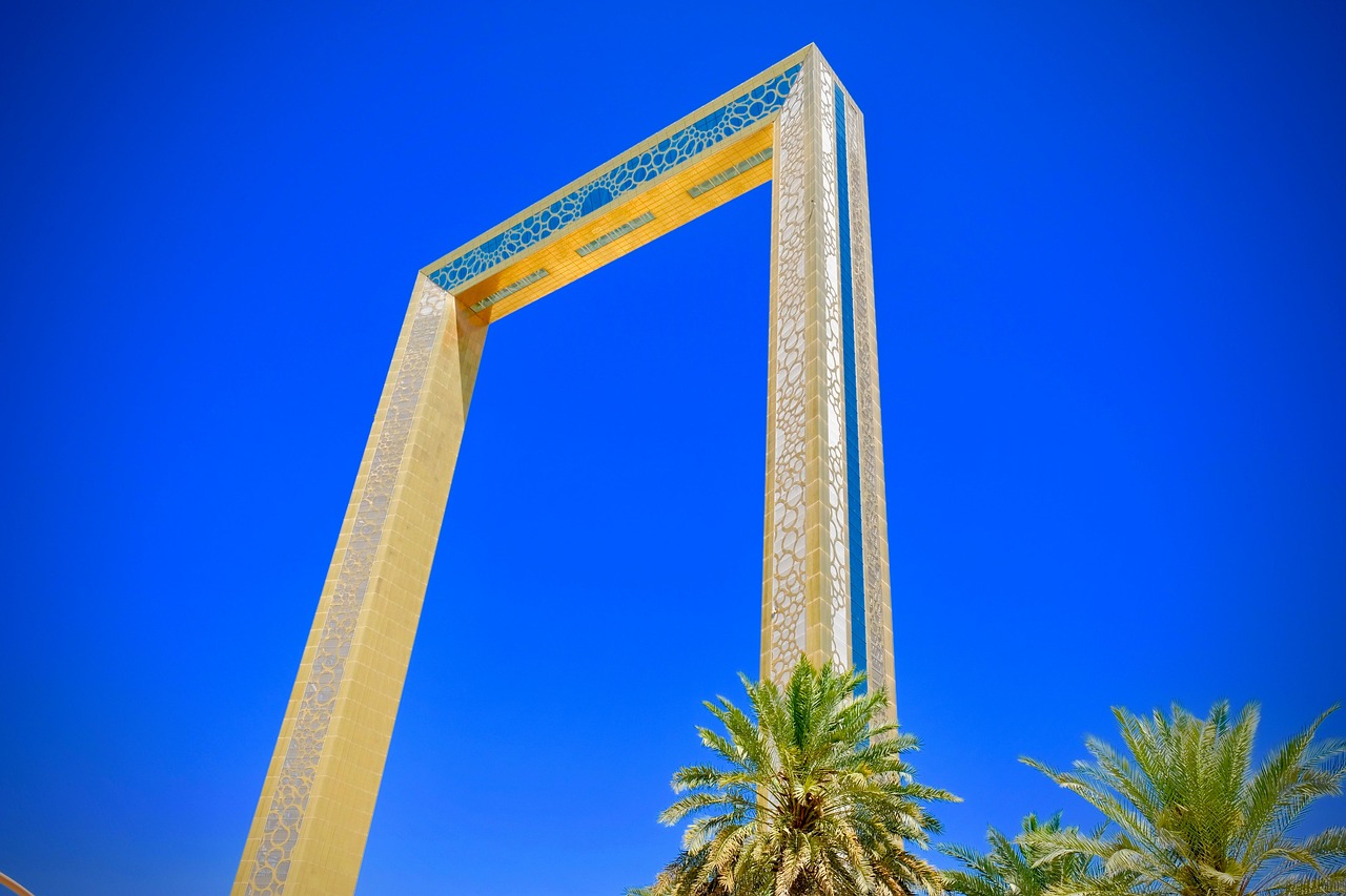 dubai frame